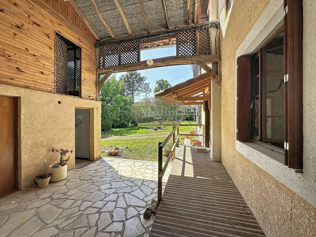 Maison à CASTELNAU-MAGNOAC