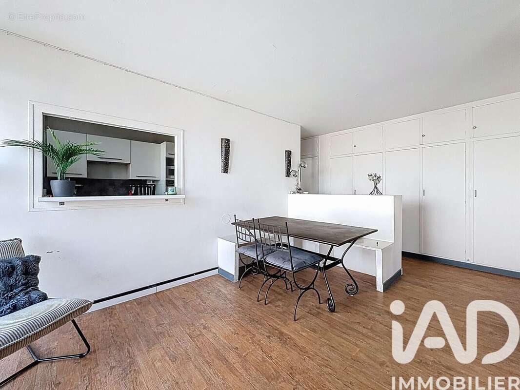 Photo 5 - Appartement à BOIS-COLOMBES