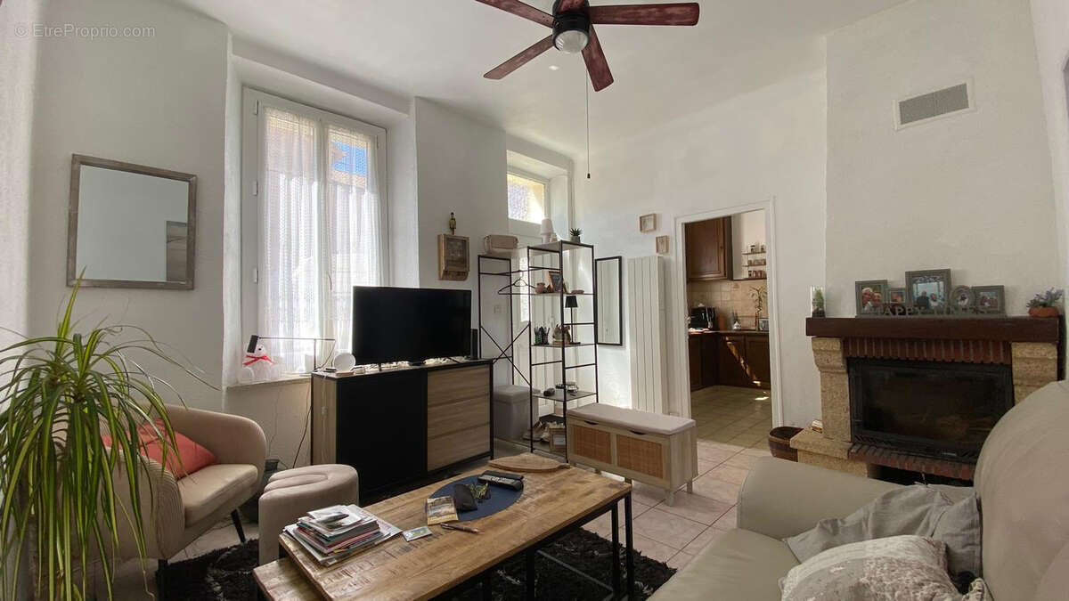 Maison à LEZIGNAN-CORBIERES