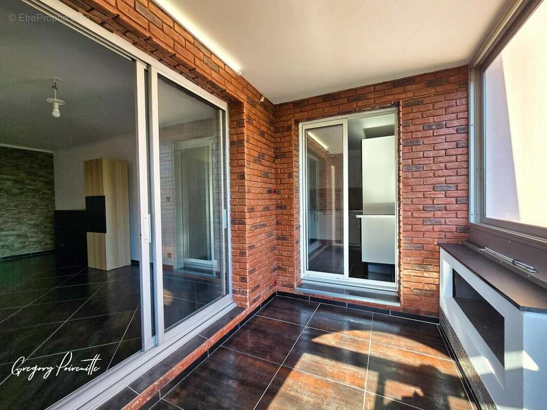 Photo 4 - Appartement à LA GARDE