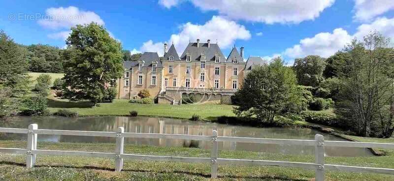 Maison à POITIERS