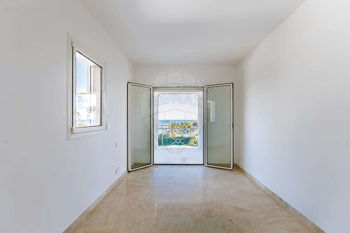 Maison à ANTIBES