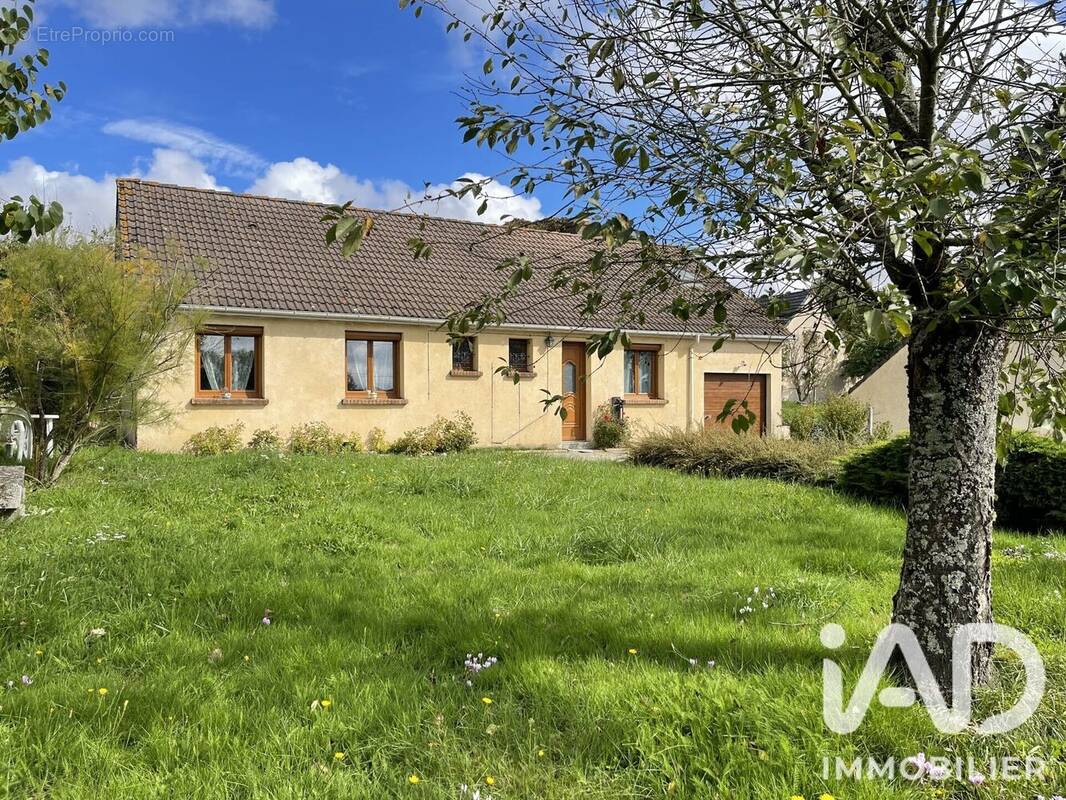 Photo 1 - Maison à LANDELLES