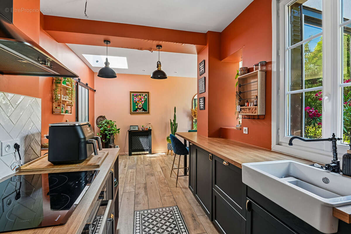 Maison 140m² à nanterre - photo 2