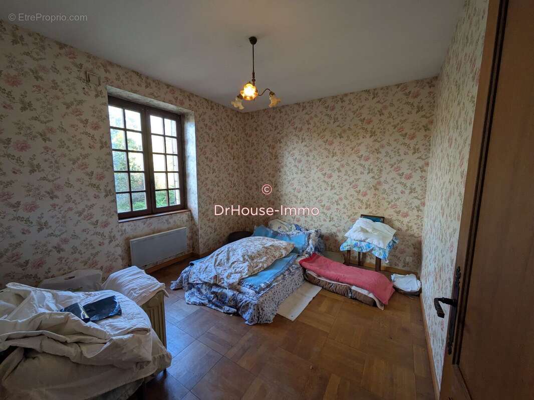 Maison à VILLEFRANCHE-DU-PERIGORD