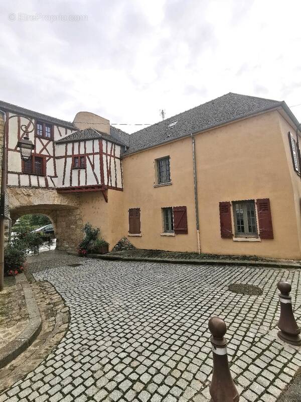 Appartement à MANTES-LA-JOLIE