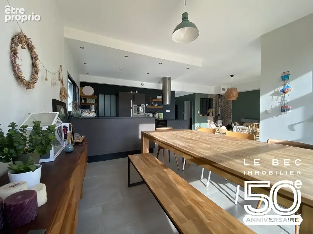 Maison 224 m² à Le Hezo  - photo 3