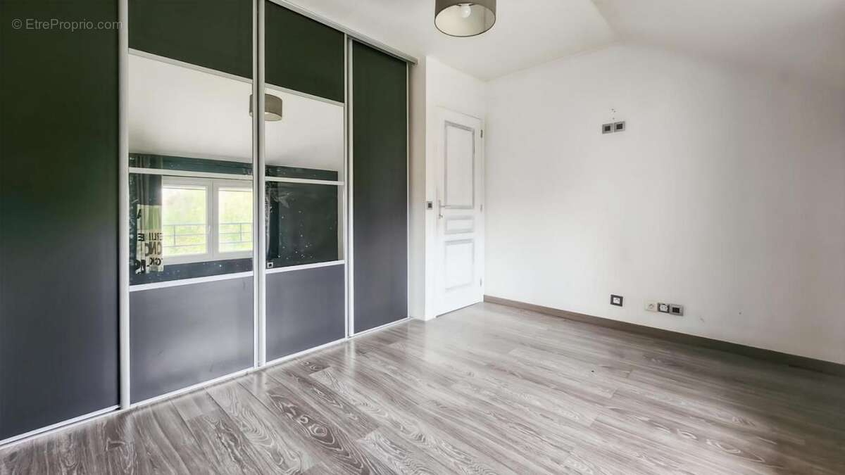 Maison à ATHIS-MONS