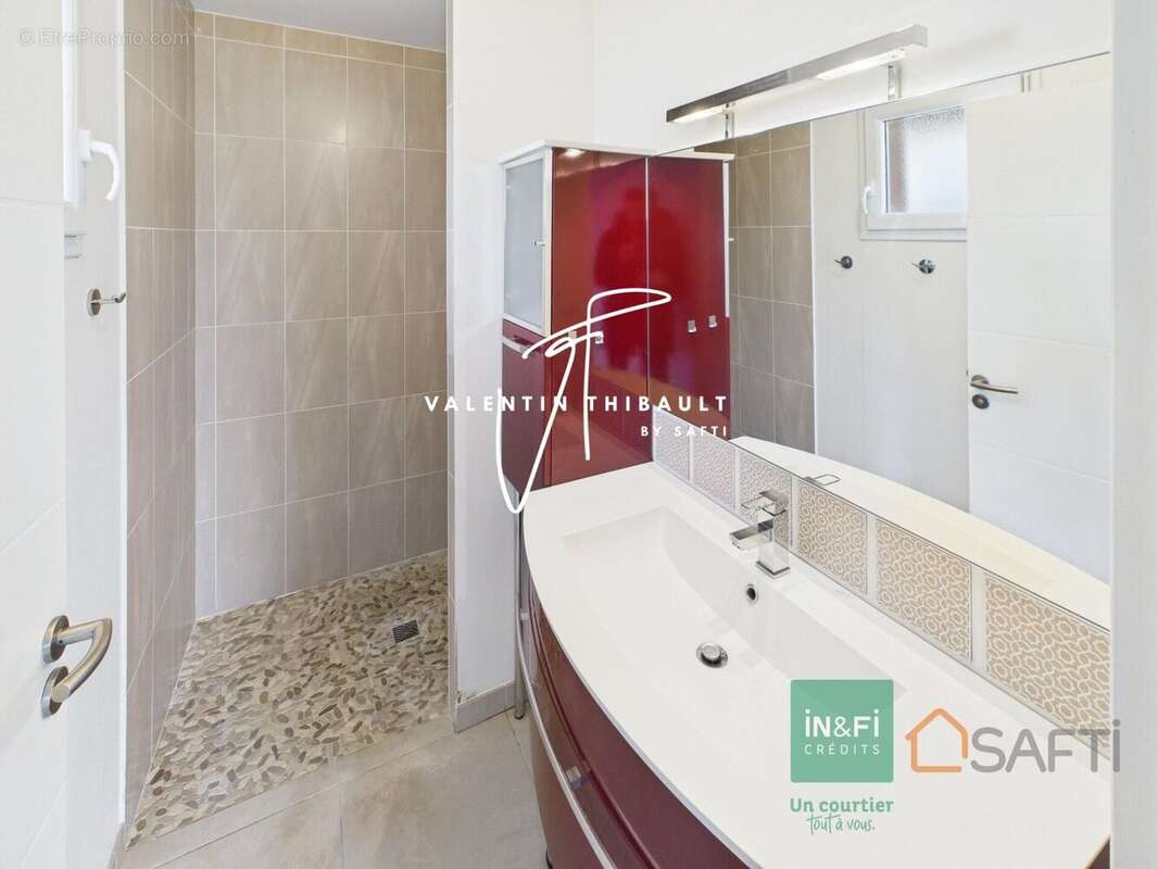 Maison 119 m² à Chabournay  - photo 7