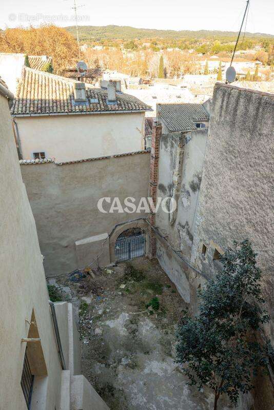 Appartement à LAMBESC