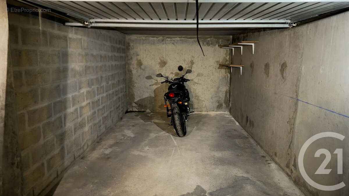 Parking à LYON-3E