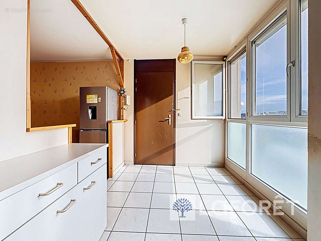 Appartement à LYON-9E