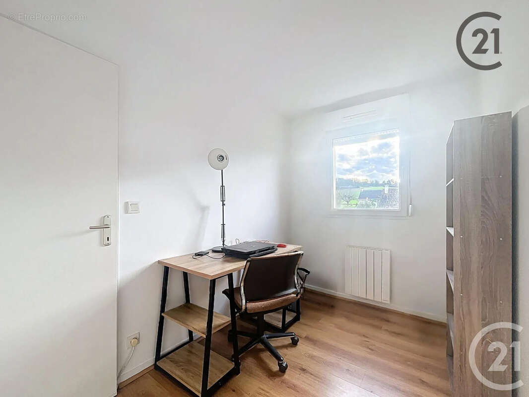 Appartement à VILLENEUVE-SUR-YONNE