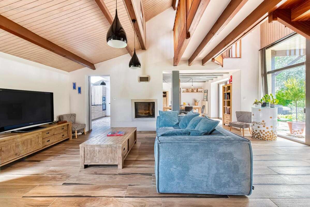   - Maison à SAINTE-GEMMES-SUR-LOIRE