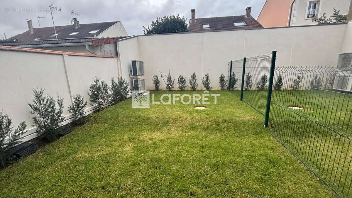 Maison à ORMESSON-SUR-MARNE