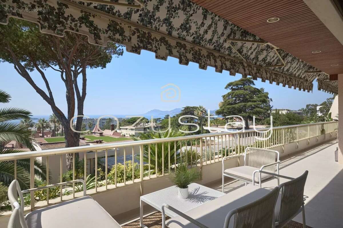 5 pièces d’exception, vue mer, 2 parkings, Cannes Californie - photo 3