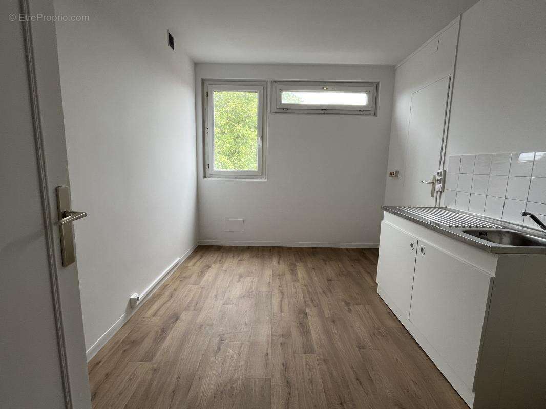 Appartement 3 pièces de 61 m² - photo 2