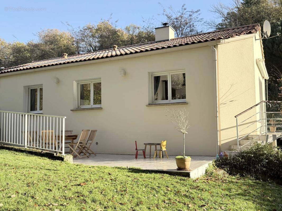 Maison à MAUVES-SUR-LOIRE