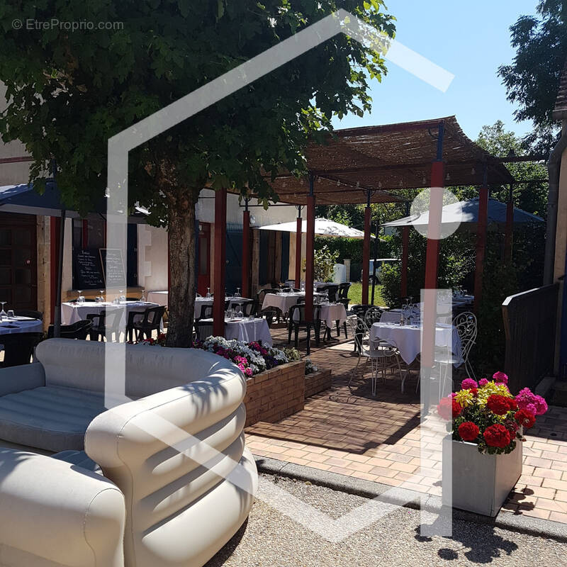 Commerce à VERDIGNY