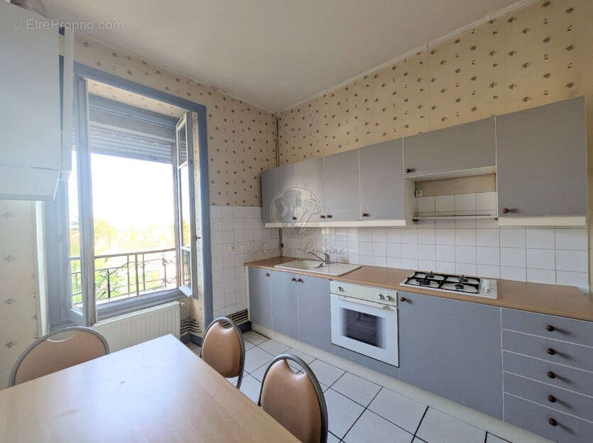 Appartement à OULLINS