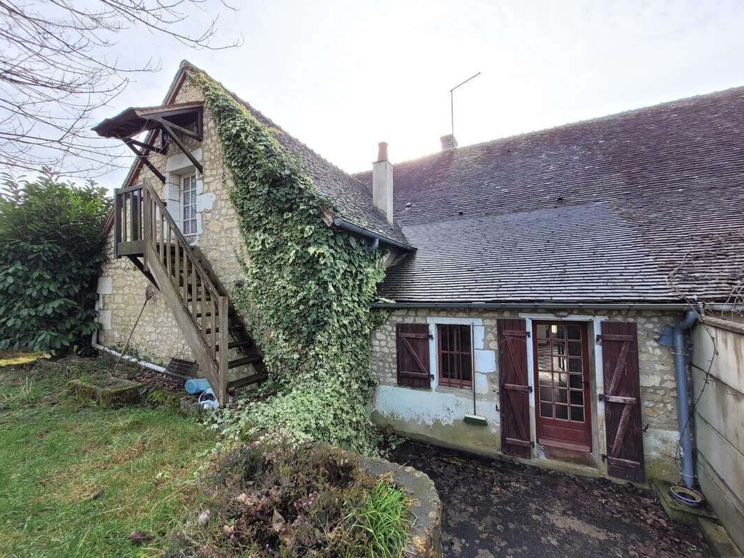 Maison à MAUVES-SUR-HUISNE