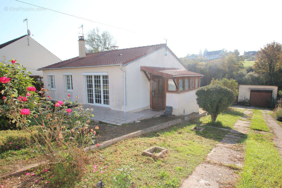 Maison à SAINT-LEGER-DES-VIGNES
