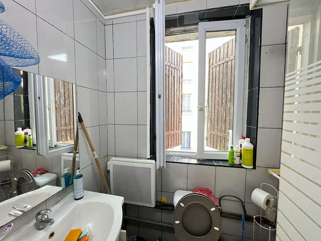 Appartement à AUBERVILLIERS