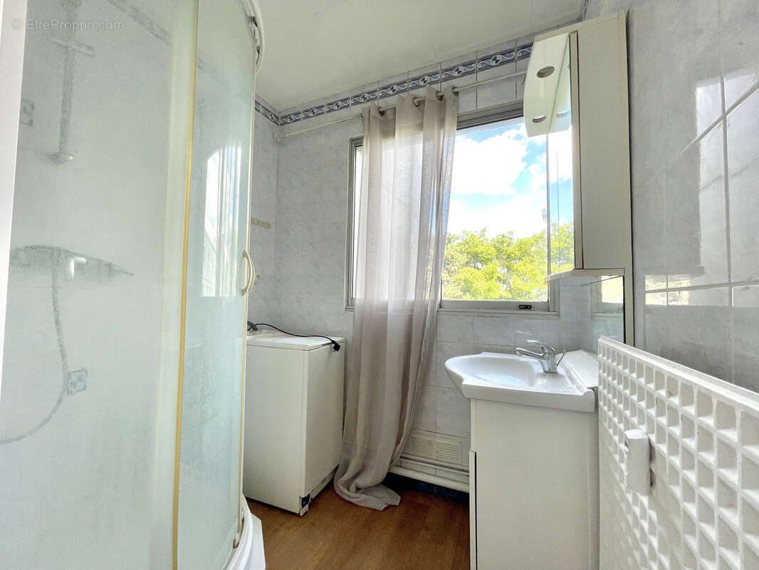 Appartement à HEROUVILLE-SAINT-CLAIR