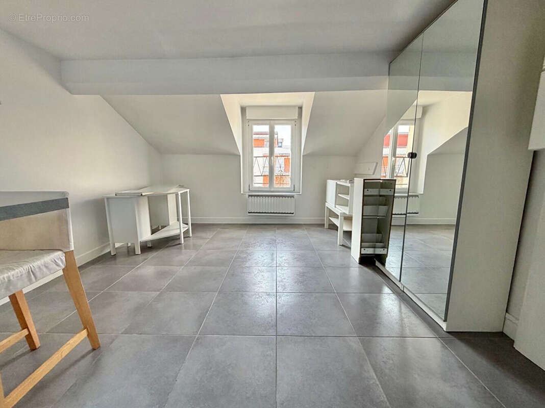 Appartement à CORBEIL-ESSONNES