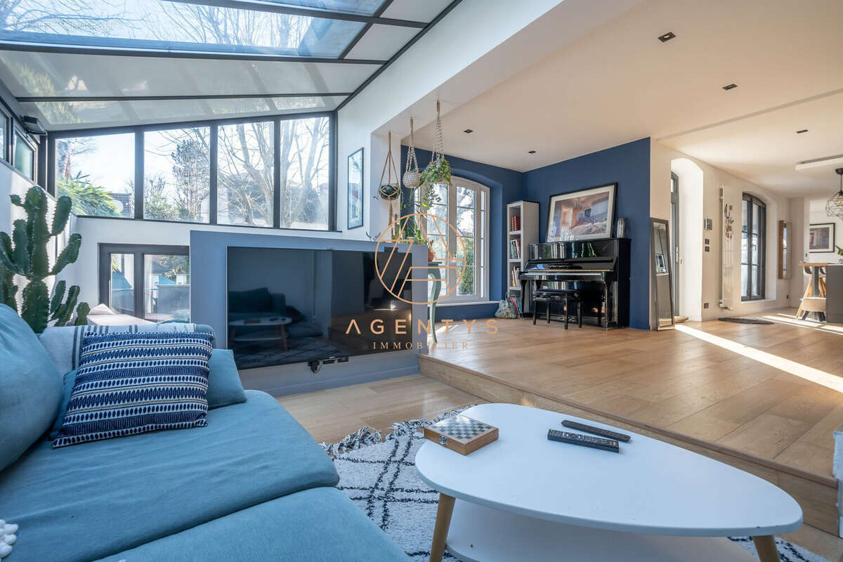 Maison à NOGENT-SUR-MARNE