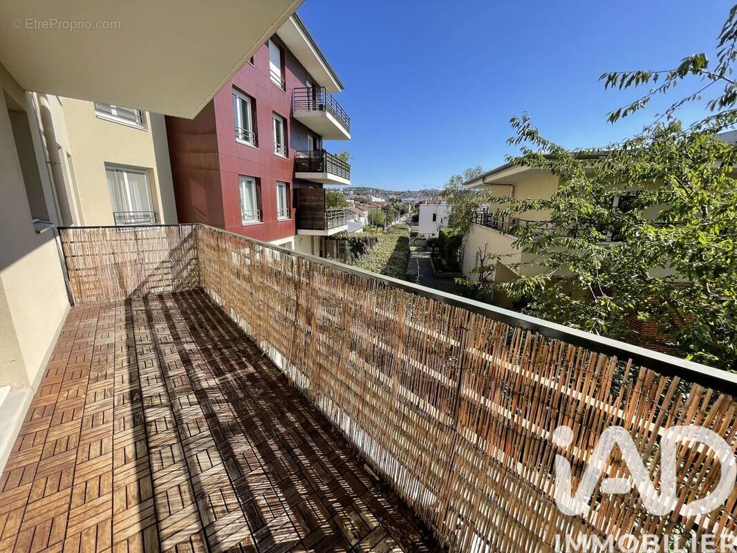 Photo 1 - Appartement à RUEIL-MALMAISON