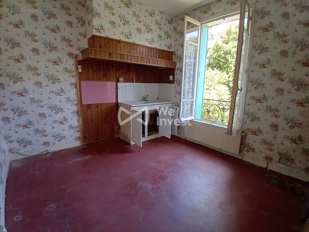 Maison à COUPVRAY
