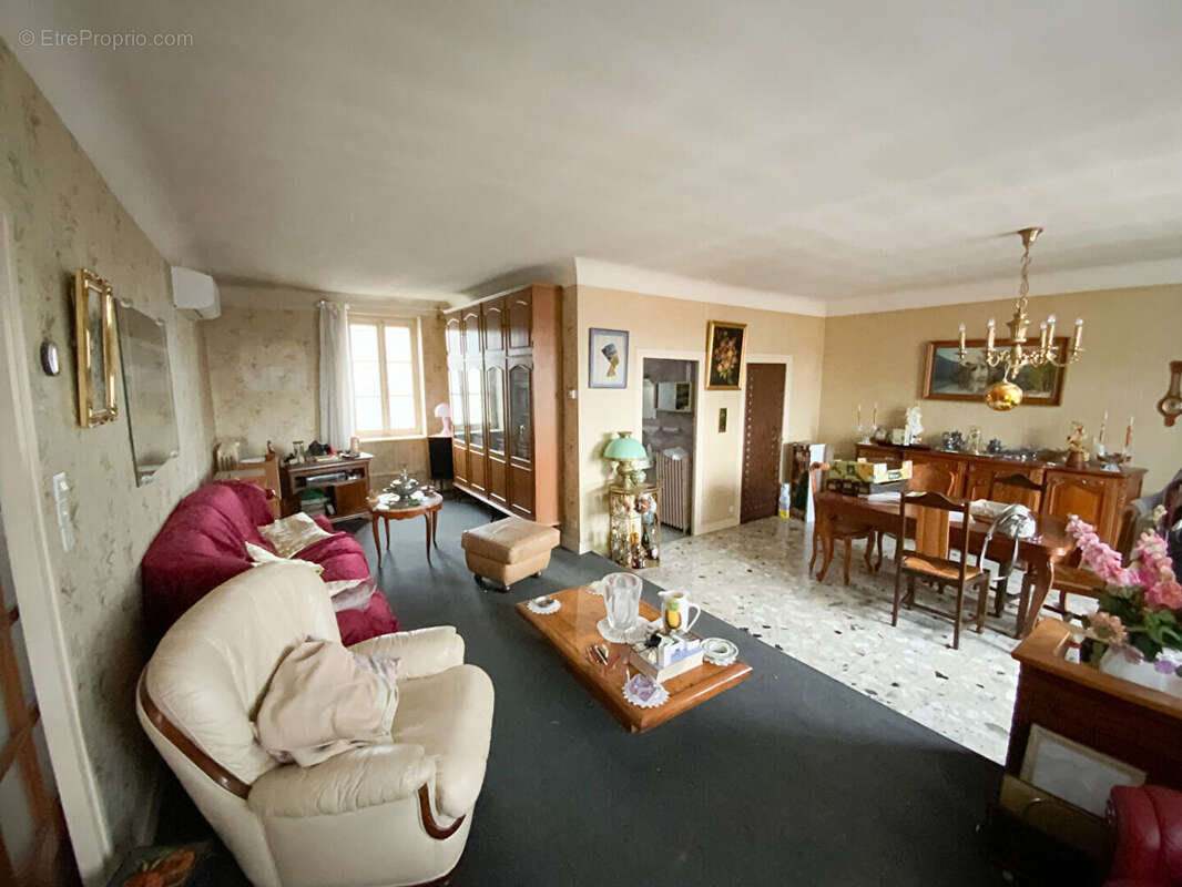 Appartement à LE CREUSOT