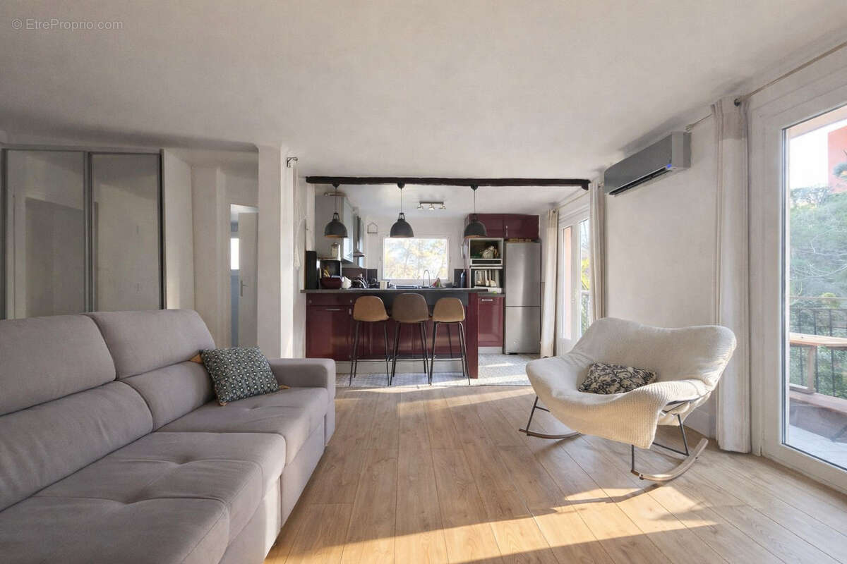 Appartement à ROQUEBRUNE-CAP-MARTIN