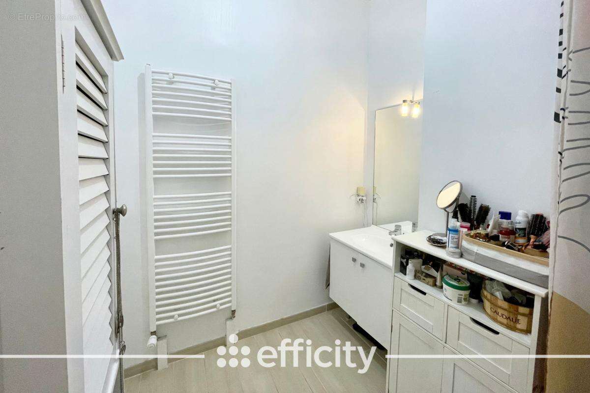 Appartement à DAGNEUX