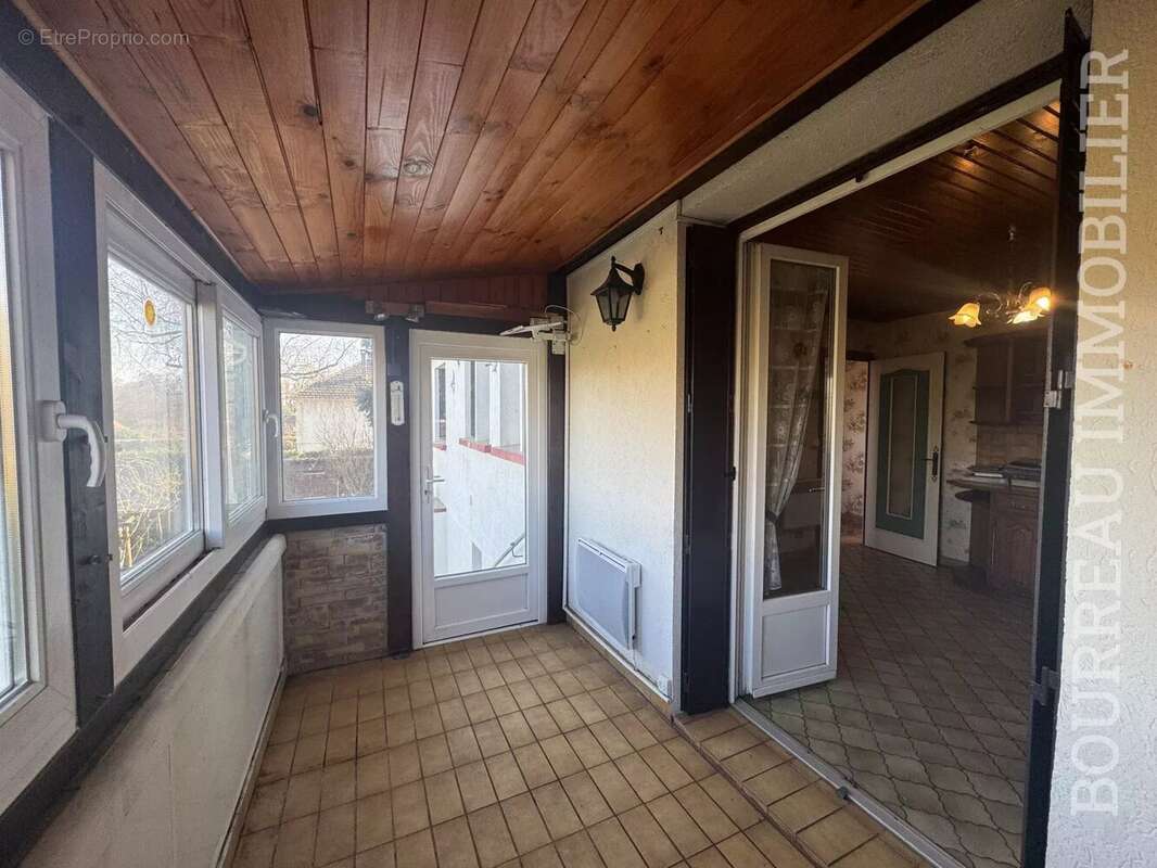 Maison à CHAMVRES