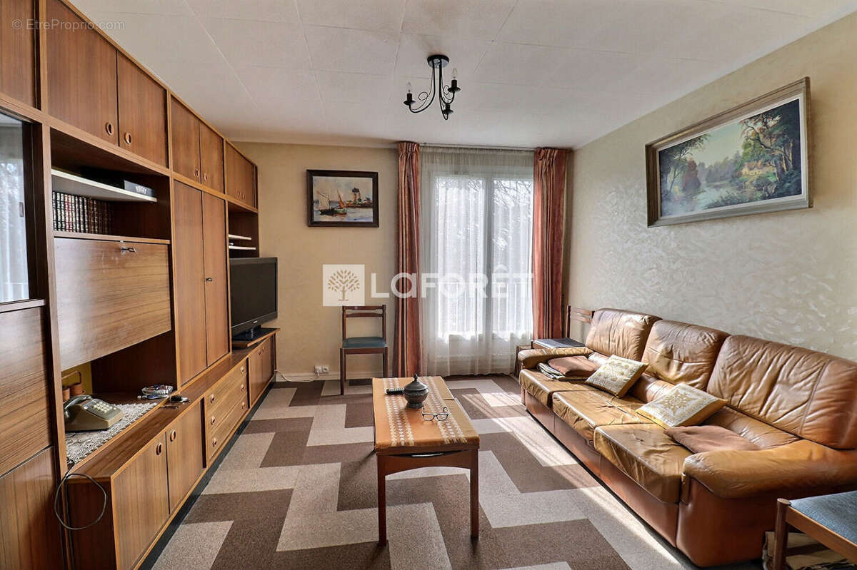 Appartement à VILLEJUIF