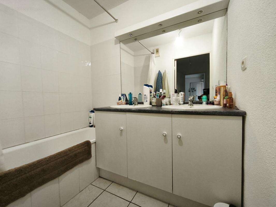 Appartement à CLAIRA