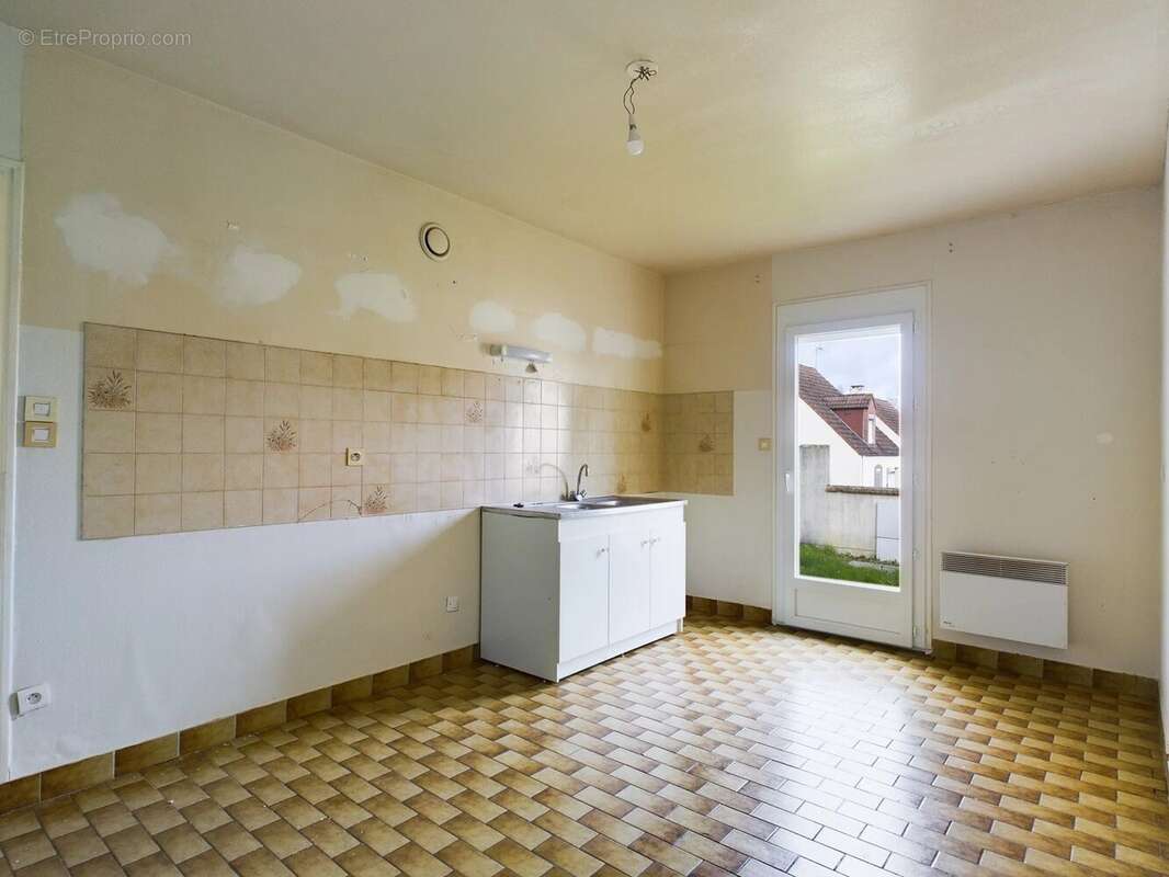 Maison à PONT-SUR-SEINE