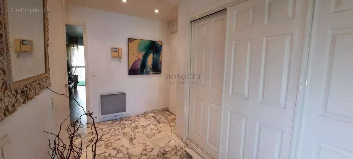 Appartement à CANNES