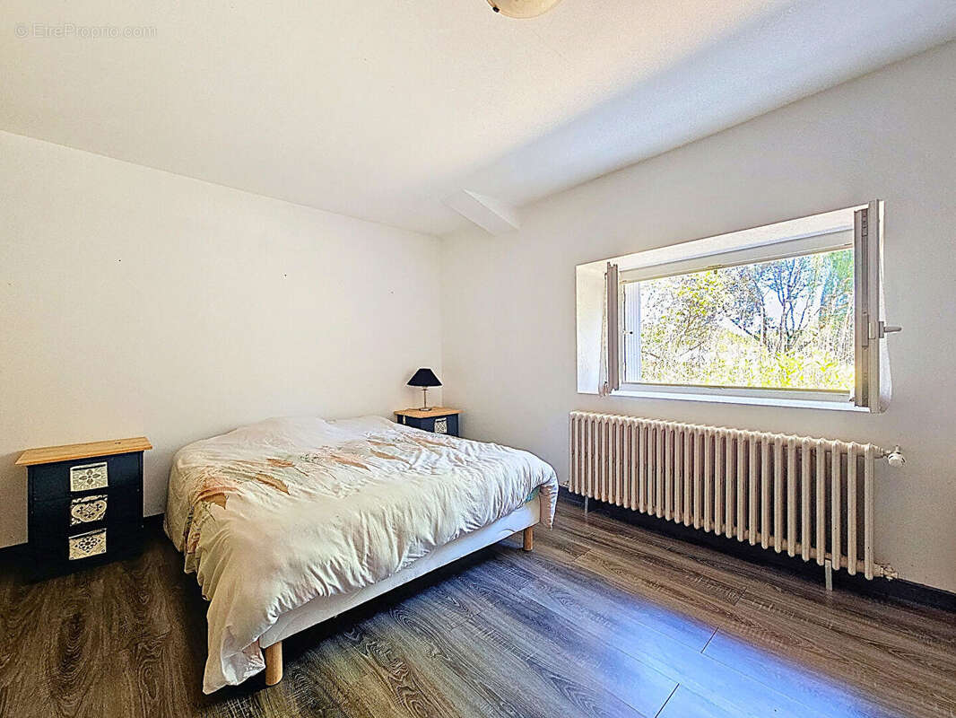 Maison à SAINT-SYLVAIN-D'ANJOU