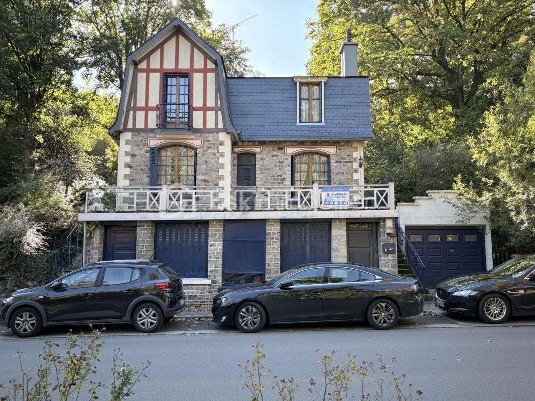 Maison à BAGNOLES-DE-L'ORNE