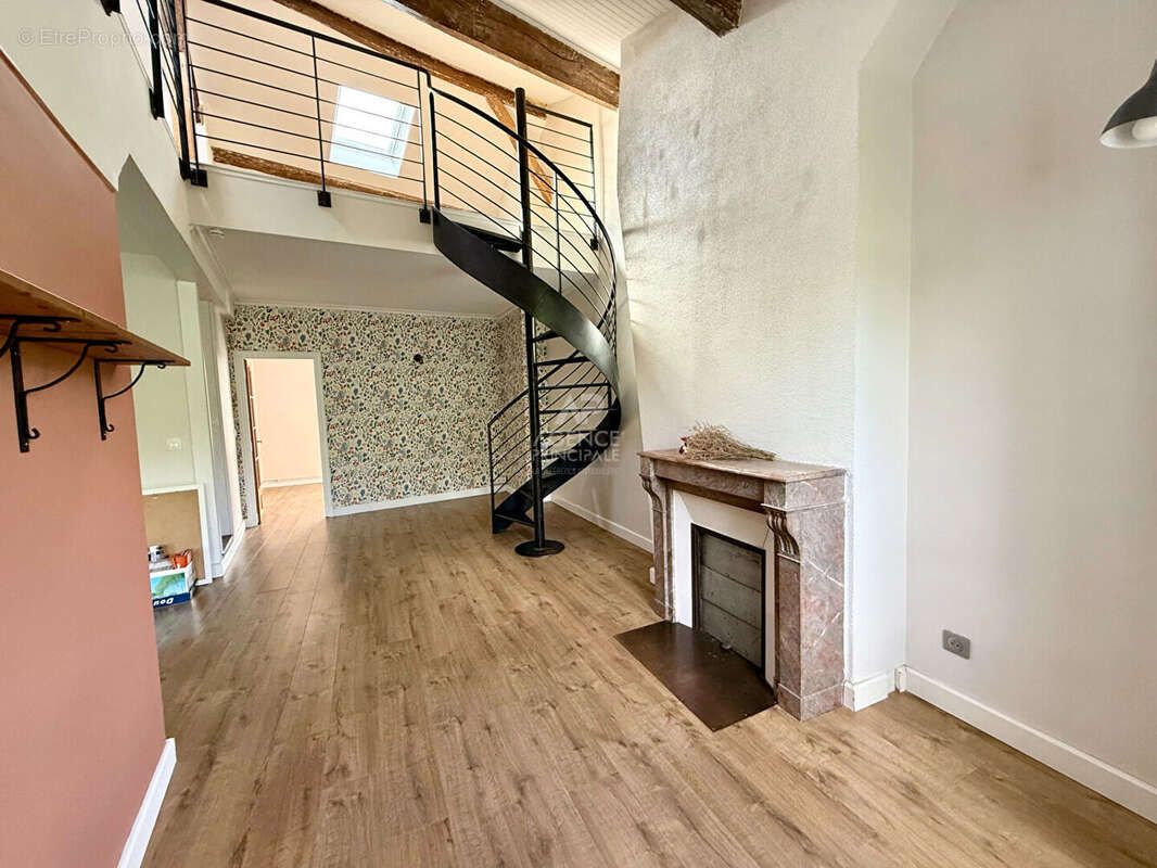 Appartement à POISSY