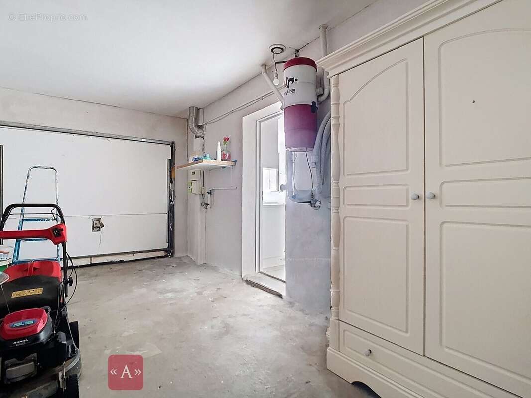 Maison à SAINT-SULPICE