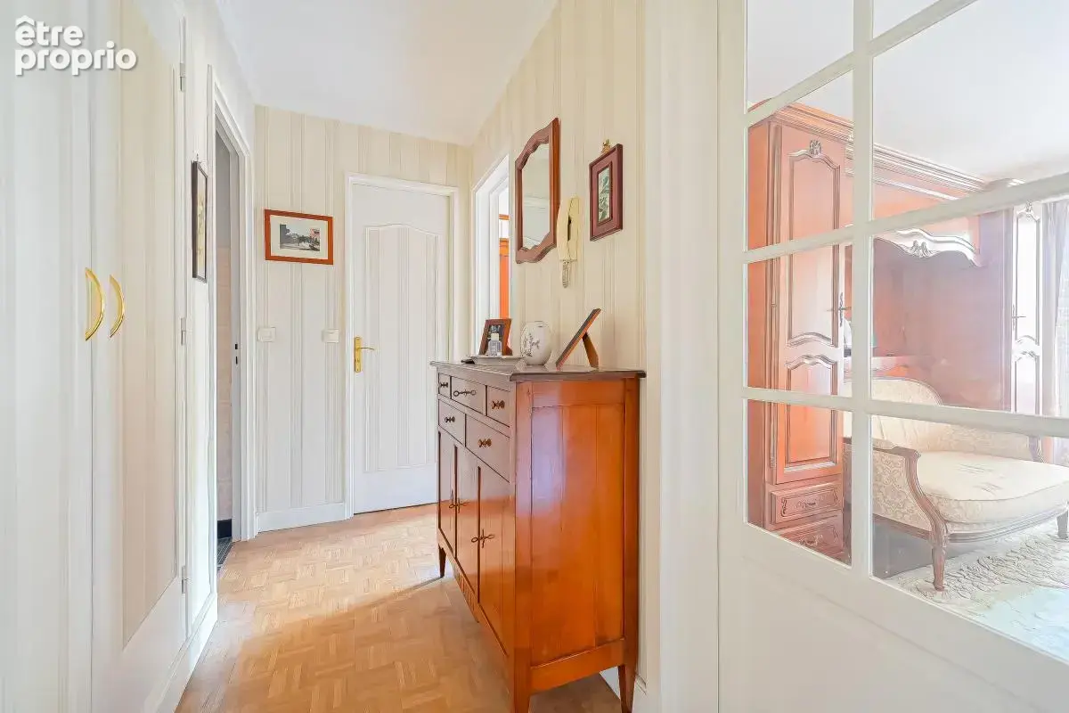 Appartement À Vendre - photo 2