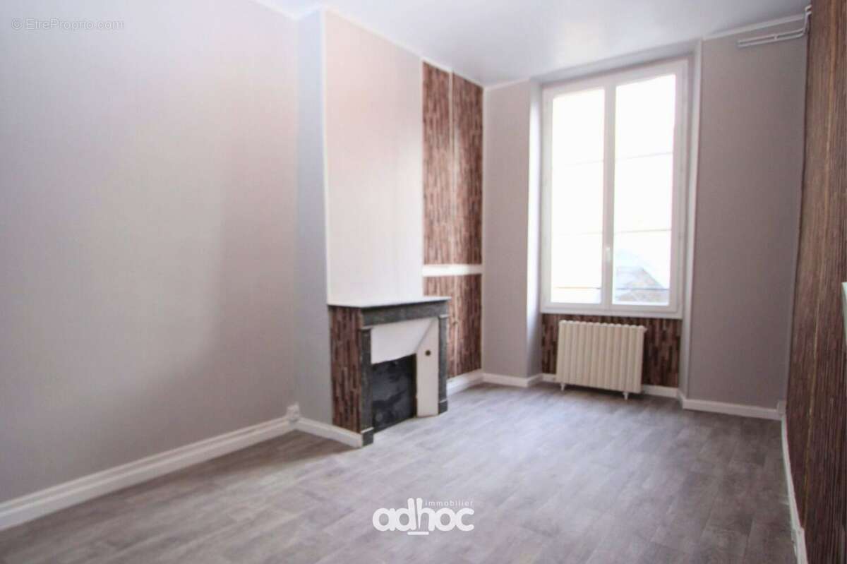 Appartement 280 m² à Orleans  - photo 5