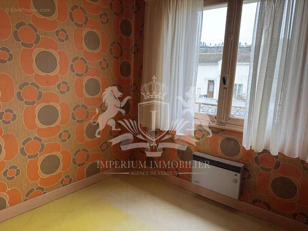 Maison à BELLEVILLE-SUR-MEUSE