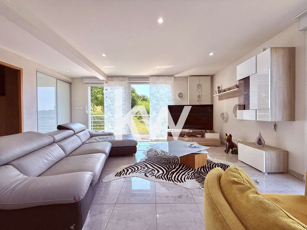 Maison 253 m² à Rancenay  - photo 6