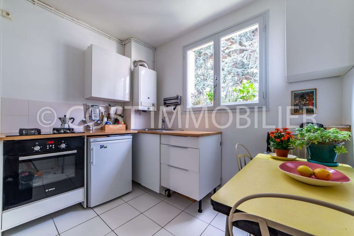Appartement à ASNIERES-SUR-SEINE