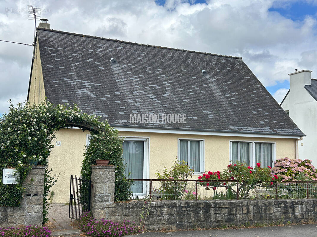 Maison à SAINT-SAMSON-SUR-RANCE